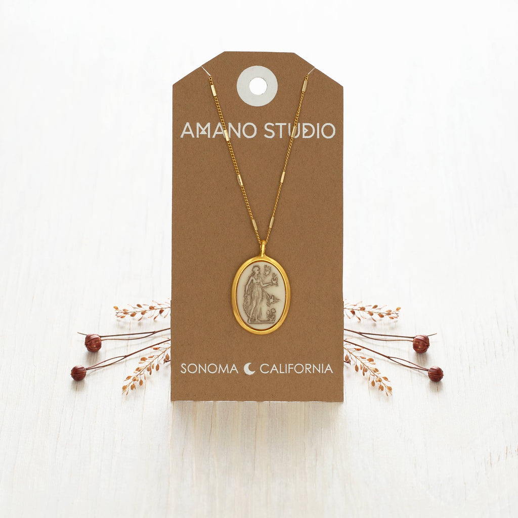 Aphrodite  Vintage Cameo Necklace - Juniper Collective LLC