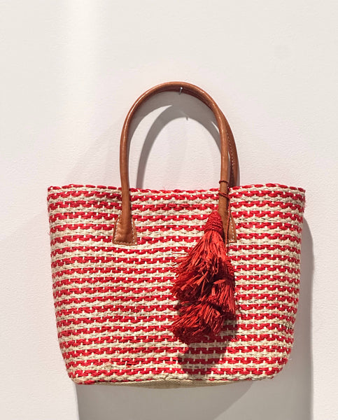 Cancun Small Sisal Basket Bag with Tassel Charm - Juniper Collective LLC