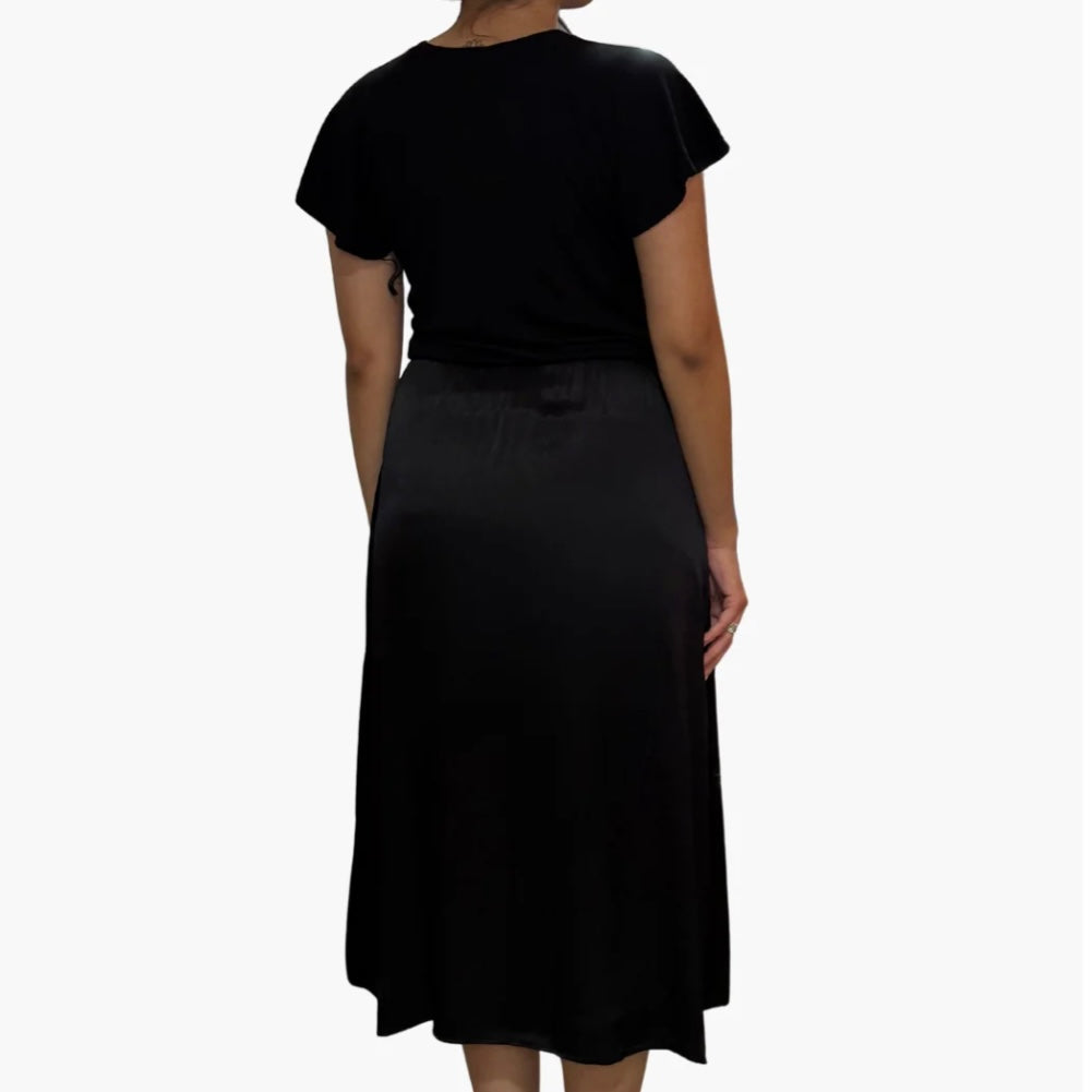 Meryl Midi Dress in Black - Juniper Collective LLC