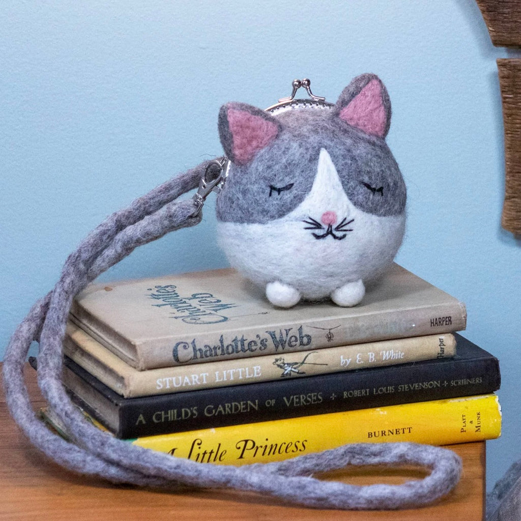Wool Cleo Critter Clutch - Juniper Collective LLC