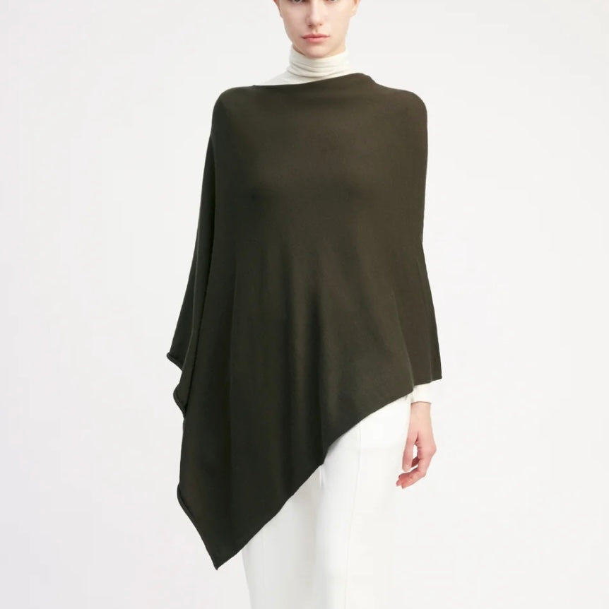 Classic Triangle Poncho - Juniper Collective LLC