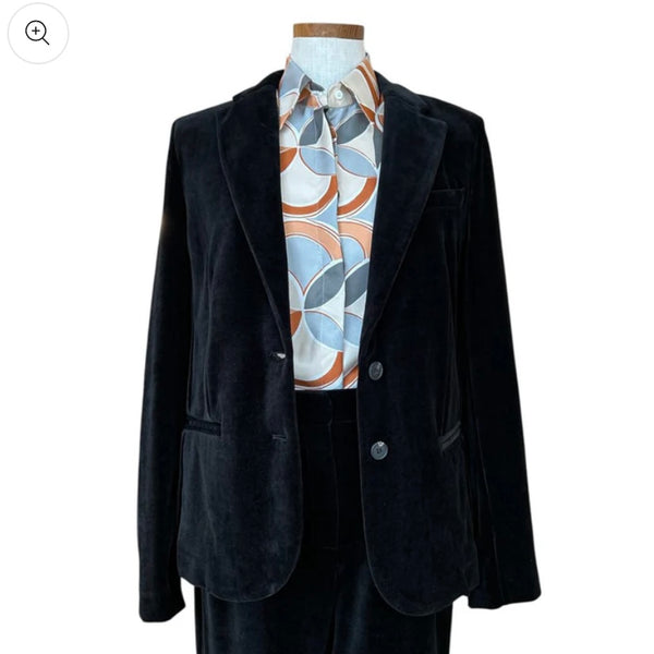 Single Breasted Velvet Blazer in Black - Juniper Collective LLC