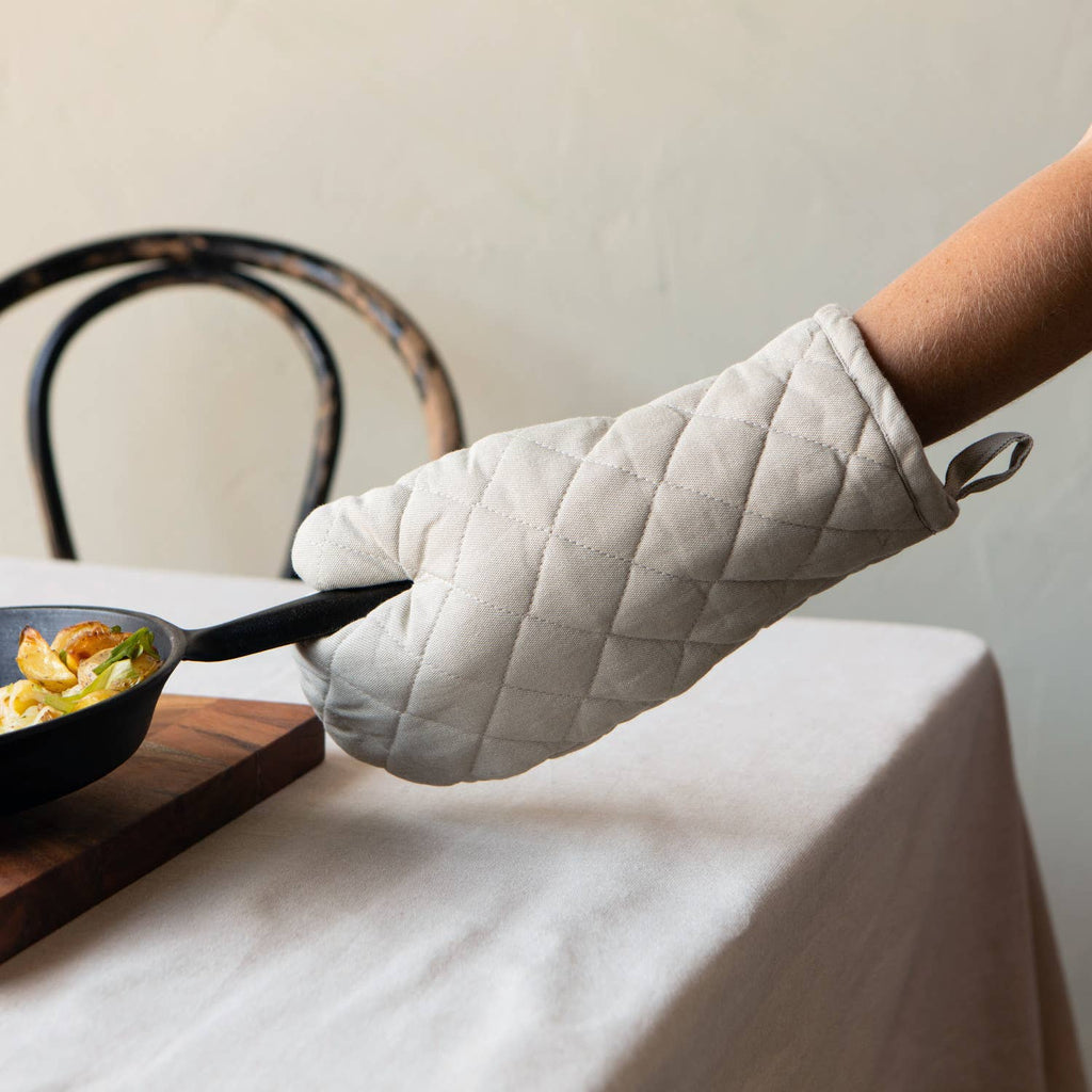 Dove Gray Stonewash Oven Mitt - Juniper Collective LLC