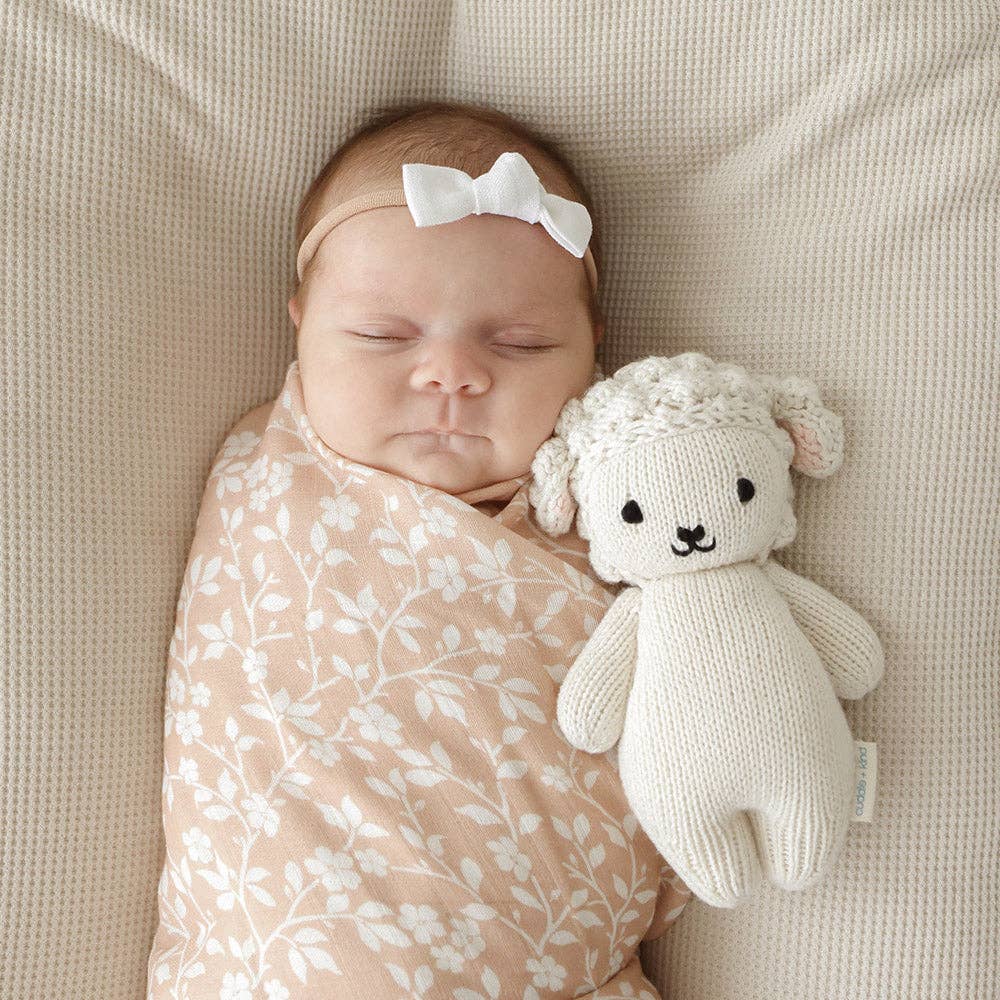 Baby lamb, gives 5 meals - Juniper Collective LLC